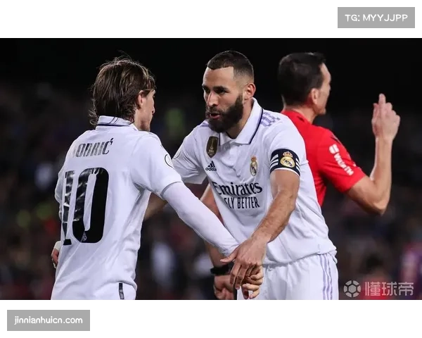 皇马中场控制力优势明显 但由攻转守环节存在漏洞 皇马中场控制力优势明显 但由攻转守环节存在漏洞